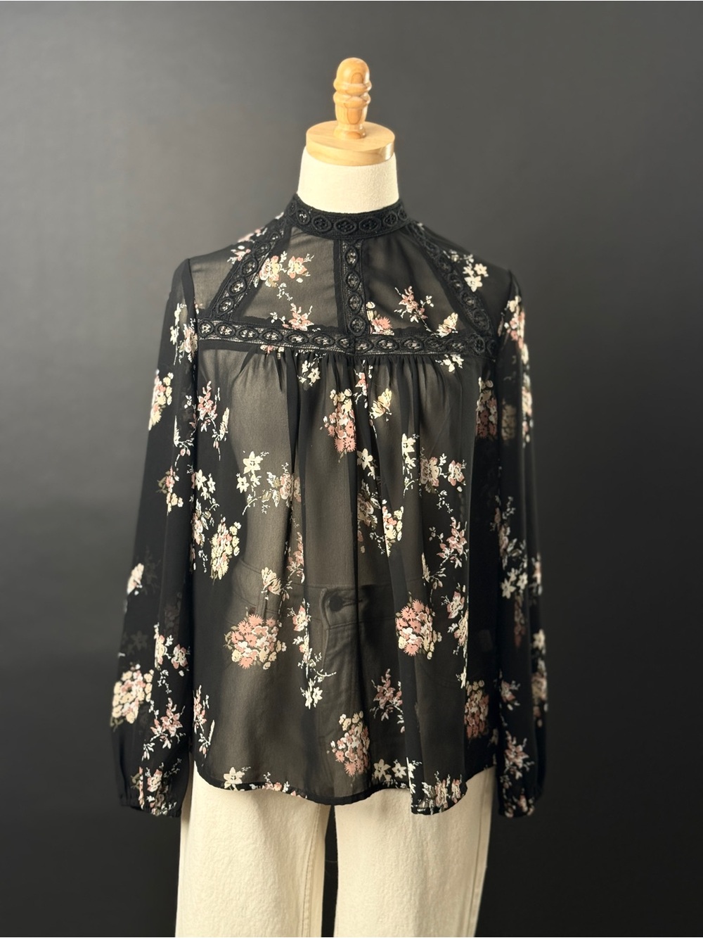 Lucky Brand Black Floral Sheer Chiffon Mock Neck Lace Accent Blouse Small